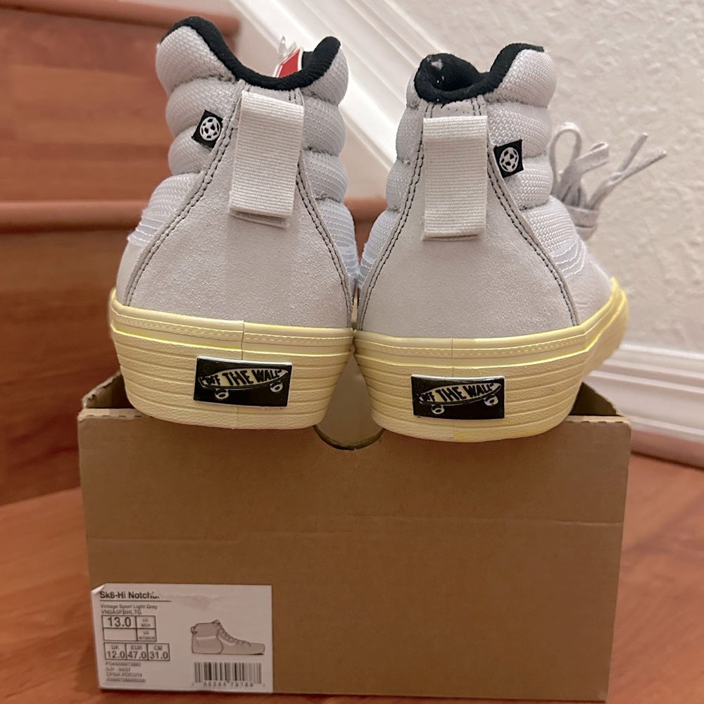 SK8 HI NOTCHBACK VR3 - SZ13 - Picture 3 of 5
